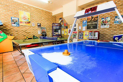 Seacrest Beachfront Holiday Apartments - Accommodation Perth 14