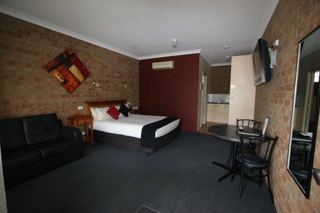 Bridges On Meninya Motel & Apartments - Accommodation Perth 2