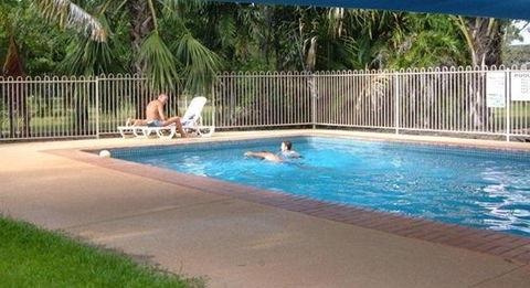 Shady Lane Tourist Park - Accommodation Perth 2