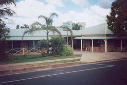 Clermont Motor Inn - Accommodation Perth 0