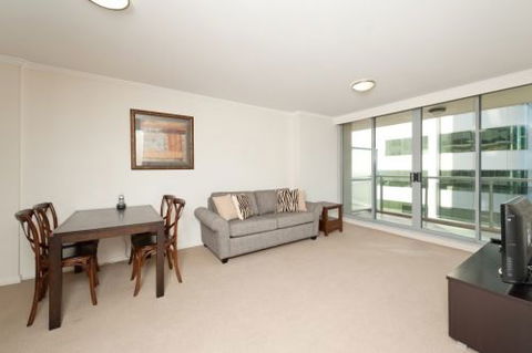 Astra Apartments - Chatswood - Perth Resorts 1