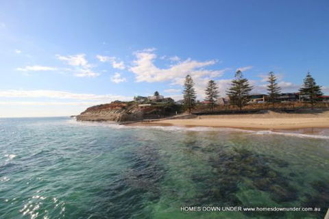 Homes Down Under - Accommodation Perth 7