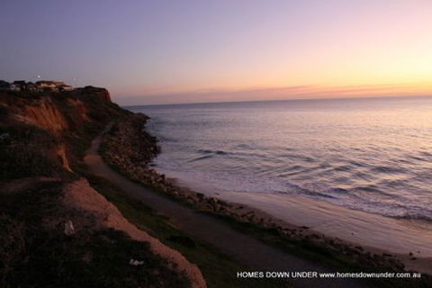 Homes Down Under - Accommodation Perth 8