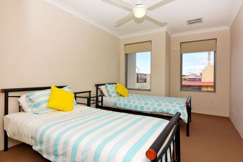 Chesapeake Retreat - Accommodation Perth 4