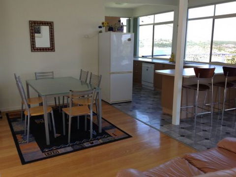 Merimbula Holiday Rentals - Perth Resorts 4
