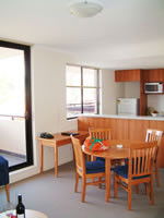 Waitara Furnished Apartments - Accommodation Perth 7