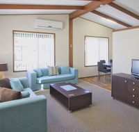 Karalta Court Village - Accommodation Perth