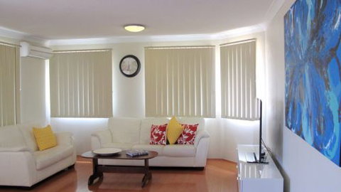 Short-Term Apartment Rentals - Accommodation Perth 0
