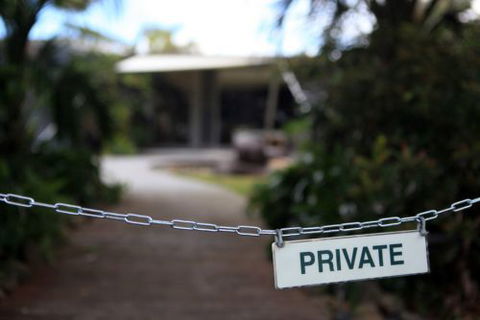 ArtHOUSE Beachfront Accommodation - Accommodation Perth 0