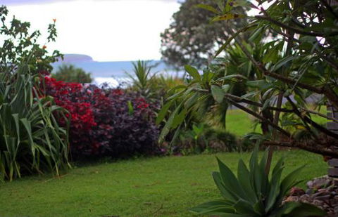 ArtHOUSE Beachfront Accommodation - Accommodation Perth 6