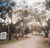 Beautiful Valley Caravan Park Cabins - Accommodation Perth