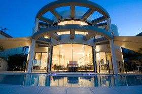 Paradise Point QLD Accommodation Perth