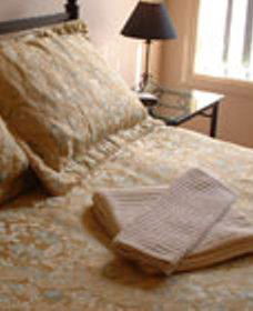 Absolutely Colleen - Accommodation Perth 0