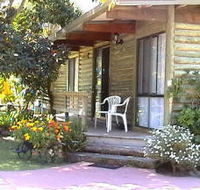 Lazy Acre Log Cabins - Accommodation Perth