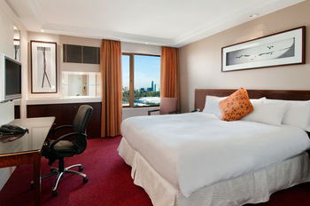 Pullman Melbourne On The Park - Accommodation Perth 0