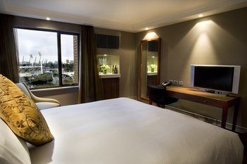 Pullman Melbourne On The Park - Accommodation Perth 2
