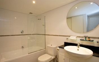 Adina Apartment Hotel Coogee - Perth Resorts 1