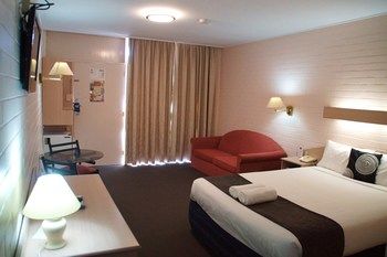 Econo Lodge Tamworth - Accommodation Perth 89