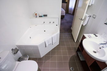 Amora Riverwalk Melbourne - Perth Resorts 50