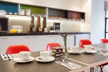 Abode By Easystay - Accommodation Perth 24