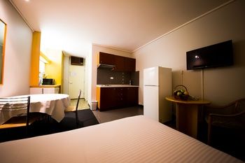 Sandown Regency - Accommodation Perth 17