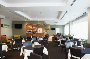 Waldorf Parramatta Apartment Hotel - Accommodation Perth 17