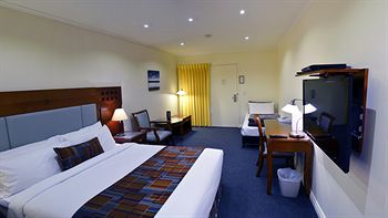 Best Western Plus Buckingham International - Accommodation Perth 5