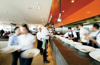 Mantra Bell City - Perth Resorts 9