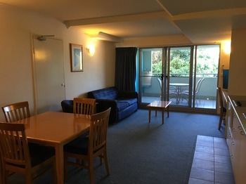 Waldorf The Entrance Serviced Apartments - Accommodation Perth 53