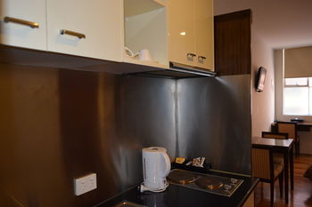 YTI Garden Hotel - Accommodation Perth 8