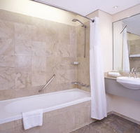 Holiday Inn Potts Point Sydney