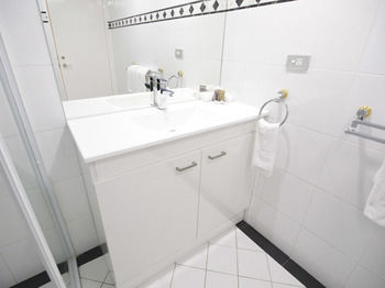 Oaks On Castlereagh, Sydney Central - Accommodation Perth 2