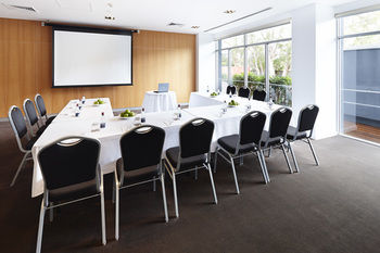 Hotel Urban St Leonards - Accommodation Perth 11