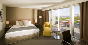 Hotel Urban St Leonards - Accommodation Perth 27