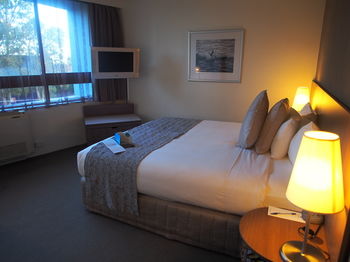 Hotel Urban St Leonards - Accommodation Perth 55