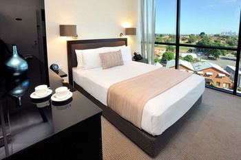 BreakFree Bell City - Accommodation Perth 1