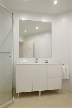 Macquarie Lodge Apartments - Accommodation Perth 15