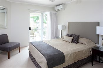 Macquarie Lodge Apartments - Accommodation Perth 24