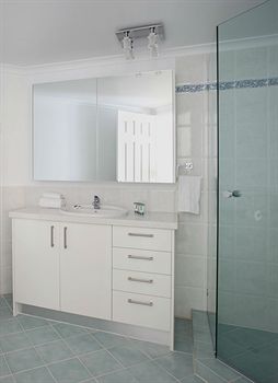 Macquarie Lodge Apartments - Accommodation Perth 30