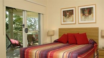 Macquarie Lodge Apartments - Accommodation Perth 3