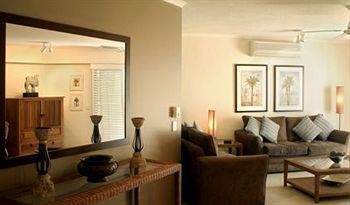 Macquarie Lodge Apartments - Accommodation Perth 5