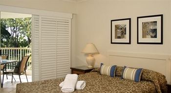 Macquarie Lodge Apartments - Accommodation Perth 6