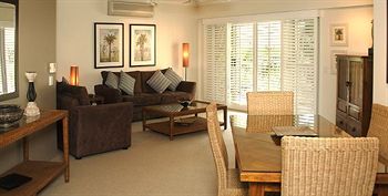 Macquarie Lodge Apartments - Accommodation Perth 8