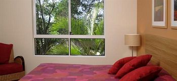 Macquarie Lodge Apartments - Accommodation Perth 10