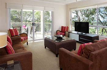 Macquarie Lodge Apartments - Accommodation Perth 11