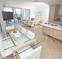Oceans Mooloolaba - Accommodation Perth