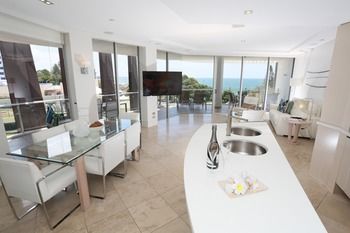 Oceans Mooloolaba - Perth Resorts 8