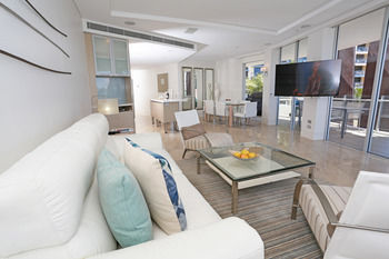 Oceans Mooloolaba - Perth Resorts 13