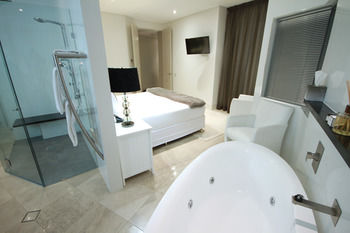 Oceans Mooloolaba - Perth Resorts 31