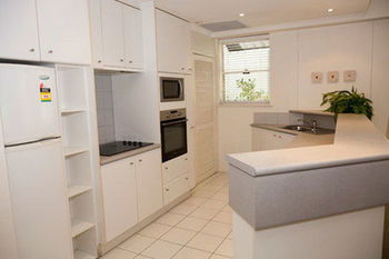 The Emerald Resort Noosa - Accommodation Perth 13